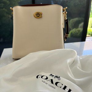 COACH Willow Shoulder Bag In Colorblock, Color: Brass/Chalk Multi